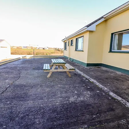 Mullagh Road 度假居