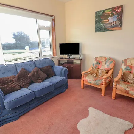 Mullagh Road 米尔敦马尔贝