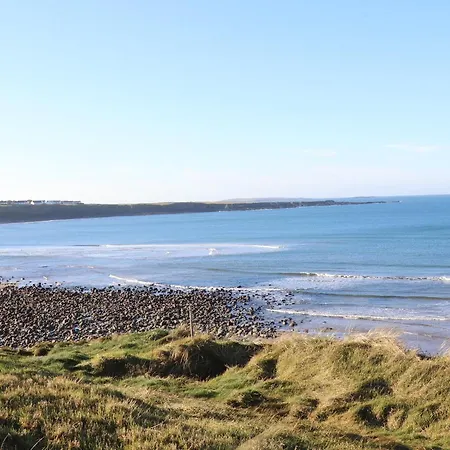 Nyaraló Mullagh Road