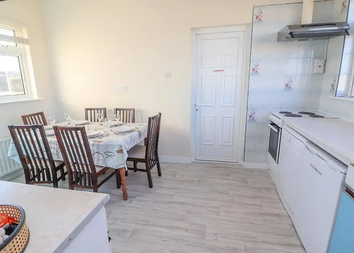 Mullagh Road * Milltown Malbay